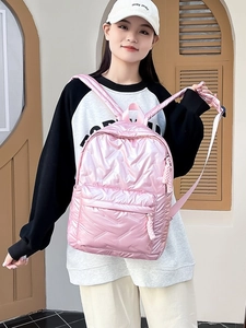 Modischer pinkfarbener gesteppter Puffer-Rucksack mit gepolsterten Gurten für Damen
