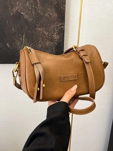 Women Vintage PU Leather Crossbody Bag Fashion Pillow Cylinder Shoulder Bag Wide Braided Strap Tassel Retro Handbag