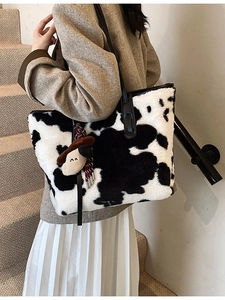 Women Cow Print Plush Tote Bag Large Capacity Casual Fluffy Faux Fur Shoulder Bag With Cute Pendant Autumn Winter Handbag
