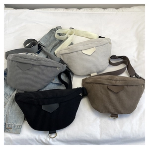 Sacs bananes en velours côtelé noir, gris, beige et marron avec sangles réglables