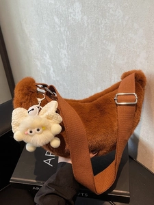 Women Plush Half Moon Shoulder Bag Faux Fur Dumpling Crossbody Bag With Cute Charm Soft Fuzzy Autumn Winter Fashion Handbag