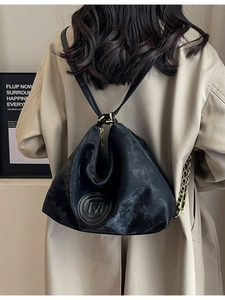 Sac Hobo pour Femmes Vintage en Cuir PU Grande Capacité Sac à Épaule Avec Bandoulière en Chaîne Métallique Rétro Cabas Femme