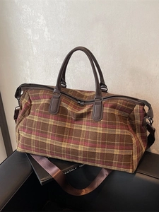 Sac de voyage à carreaux marron avec grande capacité et bandoulière réglable pour femme