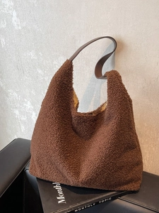 Sac Cabas Femme en Laine d'Agneau Pelucheuse Grande Capacité Sac à Bandoulière Teddy Fleece Souple Minimaliste Quotidien Mode