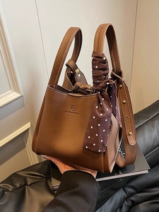 Women Retro PU Leather Bucket Bag with Lychee Grain and Decorative Scarf Fashion Crossbody Handbag for Daily Commuting