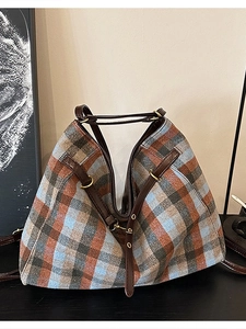 Grand sac cabas vintage à carreaux avec lanières en cuir marron pour automne hiver 2026