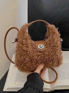 Korean Style Plush Handbag Faux Lamb Wool Crossbody Bag Women Fashion Casual Small Shoulder Bag With Turn Lock Winter Accessory