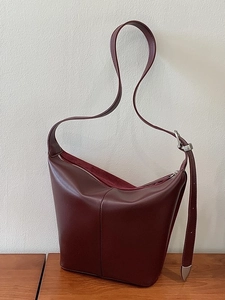 Retro Frosted PU Leather Crossbody Bag For Women Minimalist Suede Texture Bucket Shoulder Bag With Adjustable Strap