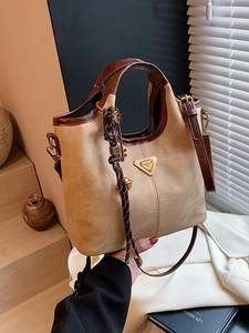 Sac seau rétro en daim kaki avec poignées en cuir et bandoulière réglable pratique