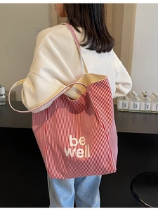Modische rot-weiß gestreifte Canvas-Einkaufstasche mit be well-Aufdruck für Damen
