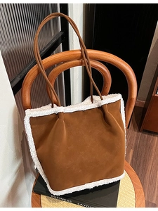 Women Large Capacity Suede Tote Bag With Artificial Shearling Trim Vintage Splicing Shoulder Bag For Autumn Winter Fashion