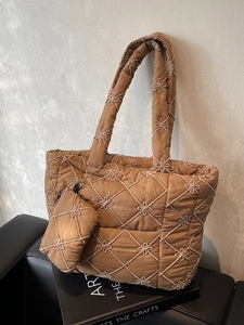 Korean Style Large Capacity Quilted Padded Tote Bag And Small Pouch Floral Embroidery Nylon Shoulder Bag For Women Casual