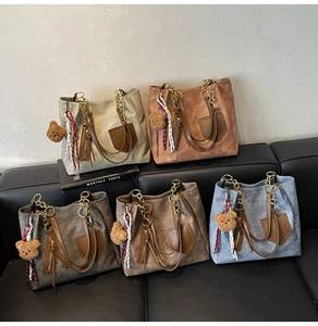 Detailed collection of contrast color tote bags in beige, caramel, grey, and blue colors