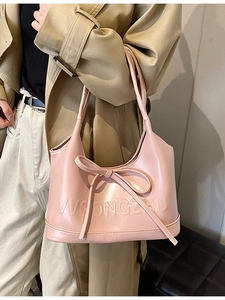 Sac à bandoulière en cuir rose chic avec nœud élégant et logo VVONGZHU embossé