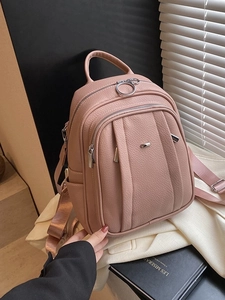Schicker Damenrucksack in Altrosa mit Kieseltextur und verstellbaren Riemen