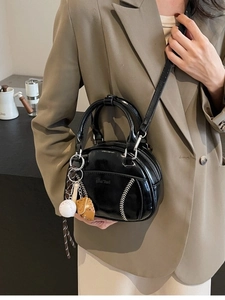 Damen Retro Baseball Nähte Umhängetasche PU Leder Glänzende Bowling Handtasche Mit Sportlichem Anhänger Für Damen Täglich Reisen