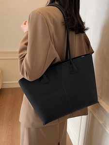Classic black pebbled leather tote bag for women with long handles and large capacity