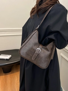 Sac à bandoulière marron foncé rétro de grande capacité avec boucle en métal