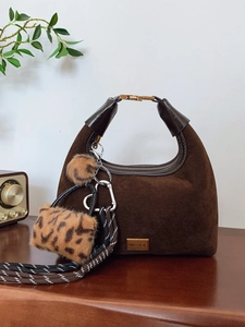 Retro Frosted Suede Hobo Bag For Women High-End Crossbody Shoulder Bag With Leopard Plush Charm And Braided Strap