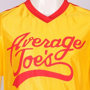 Geel Average Joe's trefbal shirt met rode V-hals kraag en hoogwaardige grafische print