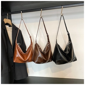 Detailed comparison of vintage wax leather hobo bags in brown, coffee, and black tones