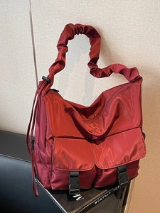 Women Large Capacity Nylon Tote Bag Korean Style Pleated Shoulder Strap Multi Pockets Crossbody Bag Casual Utility Shoulder Bag Student School Work