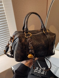 Vintage PU Leather Boston Bag For Women Letter Embossed Crossbody Handbag With Pendant Daily Top Handle Travel Satchel