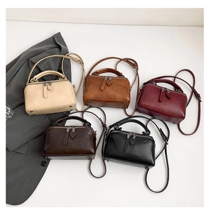 Detailed collection of textured leather shoulder bags in five diverse classic colors