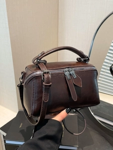 Vintage Women PU Leather Small Square Crossbody Bag Retro Double Zipper Top Handle Handbag Minimalist Fashion Shoulder Bag