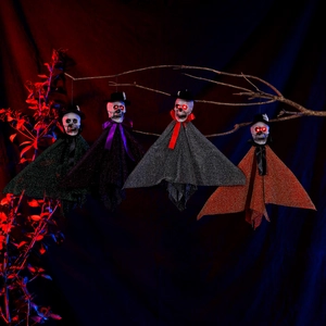 Σετ 4 κρεμαστοί σκελετοί Halloween με κόκκινα μάτια LED που λάμπουν και πολύχρωμες κάπες