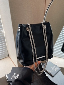 Fashion Women Bucket Bag Glossy PU Leather With Double Silver Chain Strap Crinkled Texture Crossbody Shoulder Bag