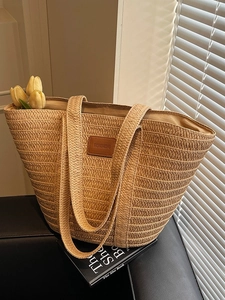 Fashion Straw Woven Tote Bag For Women Large Capacity Summer Beach Vacation Shoulder Bag With Zipper Closure Handbag