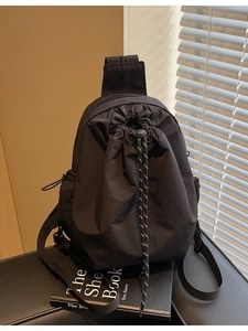 Sac à Dos Décontracté en Toile pour Femmes avec Cordon de Serrage Sac Messager Streetwear Multifonctionnel Mode Couleur Unie Sac de Voyage Minimaliste Souple