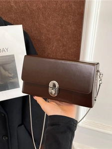Women Fashion PU Leather Crossbody Bag Small Square Box Bag With Silver Metal Chain Strap Lock Closure Shoulder Bag