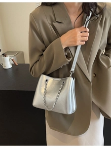 Damen Mode PU Leder Kette Eimertasche Elegant Einfarbig Umhängetasche Für Den Täglichen Reise Dating Urban Tasche