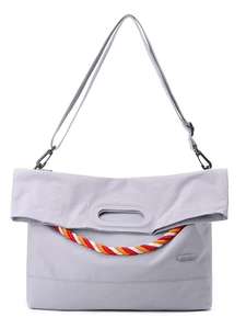 Sac fourre-tout gris clair en toile avec corde tressée et bandoulière réglable