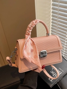 Sac Bandoulière Femme à la Mode Bloc de Couleur Cuir PU Texture Tissée Petit Sac à Main Carré Avec Poignée Enveloppée d'une Écharpe en Satin