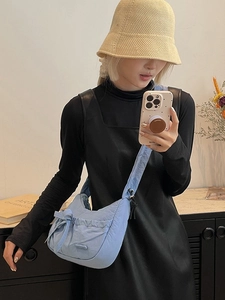 Women Nylon Bow Tote Bag Waterproof Pleated Scrunchie Strap Underarm Crossbody Bag Casual Daily Fashion Shoulder Bag