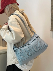 Chic light blue pleated shoulder bag with large capacity for women's daily commute