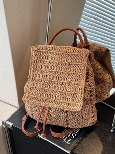 Women Stylish Straw Woven Backpack Summer Resort Fashion Large Capacity Handwoven Bag With PU Leather Straps Drawstring Flap