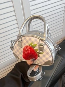 Damen Vintage Karo Handtasche Mini PU Leder Umhängetasche Mit Frucht Erdbeere Apfel Druck Top Handle Henkeltasche