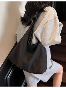 Women Large Capacity Canvas Shoulder Bag Minimalist Black Tote Bag For Shopping Daily Commute Urban Hobo Style Handbag