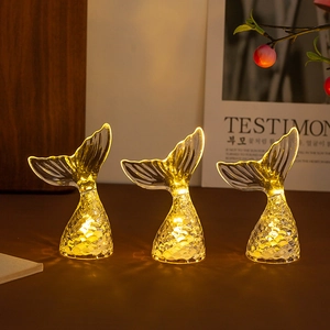 Juego de 3 velas LED con forma de cola de sirena y textura de escamas para escritorio