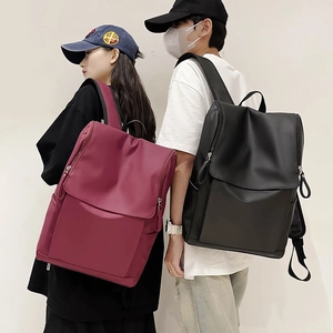 Détails des sacs à dos en nylon imperméable bordeaux et noirs à grande capacité