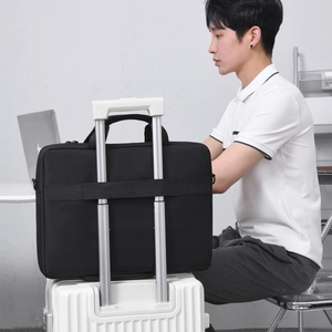 Sacoche ordinateur avec sangle de bagage pour fixation sur poignée de valise