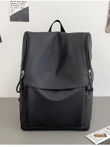 Sac à dos noir minimaliste imperméable pour femmes, grand sac d'école pour ordinateur