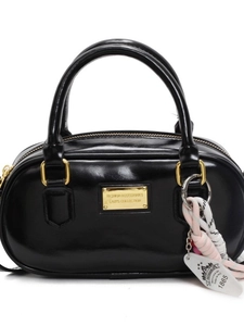 Sac bowling noir brillant classique avec garniture dorée et pendentif en corde