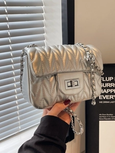 Quilted Chain Crossbody Bag For Women PU Leather Small Square Shoulder Bag With Silver Metal Lock Daily Fashion Satchel