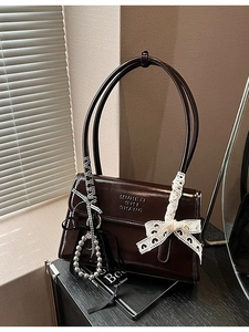 Borsa a Spalla da Donna in Pelle PU di Grande Capacità Con Pendente Fiocco in Pizzo Nastro Stile Coreano Borsa Sottobraccio Quadrata Borsa da Ufficio Versatile