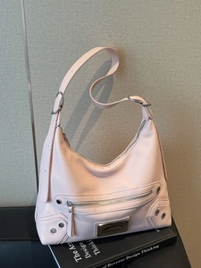 Women Large Capacity Motorcycle Shoulder Bag PU Leather Hobo Tote Bag Rivet Zipper Tassel Decor Commuter Fashion Handbag